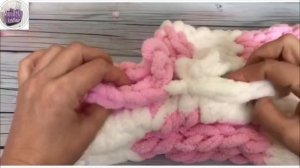 Плюшевый плед из Alize Puffy узором квадраты. Мастер-класс от Mother's Knitting