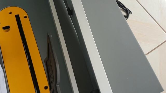 Serra de Mesa DeWALT DWE7492 Primeiro Projeto | Table Saw First Project | Unboxing