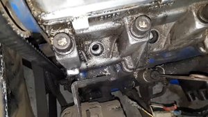 Жесть на СТО. Свеча от мотоцикла в жиге