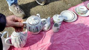 Барахолка Одесса. Влог-прогулка на Одесской Барахолке Статуэтки, монеты,значки,антиквариат,посуда