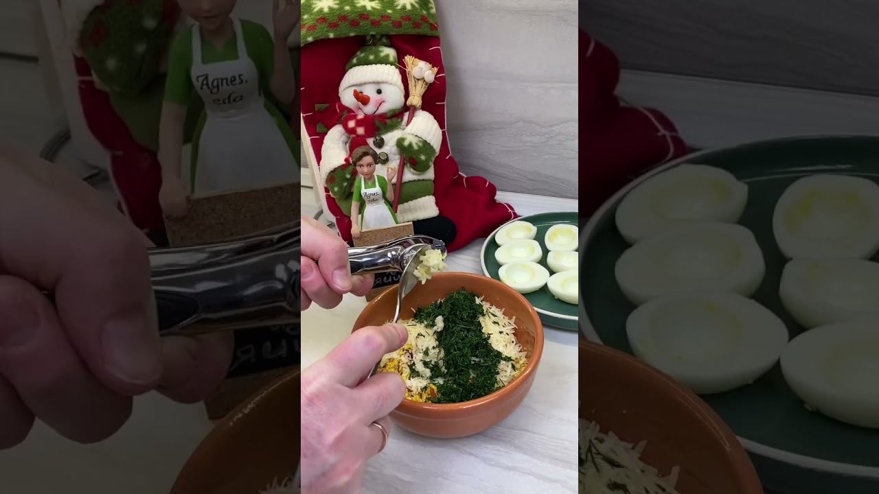 Попробуйте начинку с кусочками хрустящего бекона, свежестью укропа, пикантностью сыра и чеснока