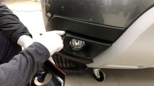Установка накладок на ПТФ Рено Дастер 2