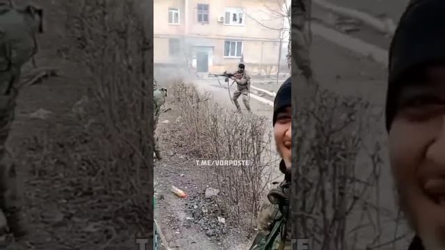 Военные из Чечни ведут бой в Мариуполе. Спецоперация на Украине.