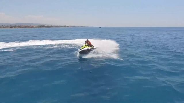 Покатушки на гидроцикле SUMMER HOLIDAYS 2021 GTA V  SEA JET SPEED MOTION смотреть онлайн