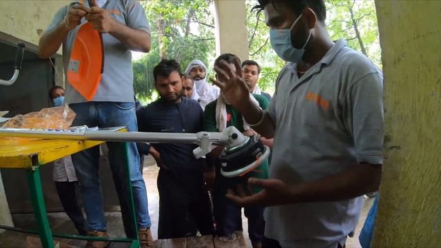 Stihl FS 400 Demo In Nagar Nigam Ghaziabad смотреть онлайн