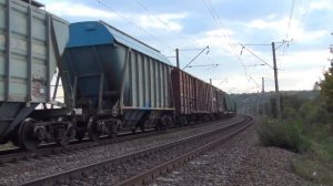 Электровоз ВЛ80С-1792/1870 с грузовым поездом