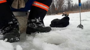 Ловля ерша зимой.Ёршь на мормышку.