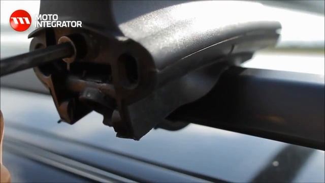 Багажник на крышу Thule Rapid System 775 прямоугольные дуги, крепление на рейлинги Установка смотреть онлайн