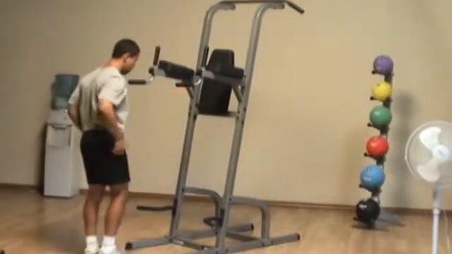 Body Solid Вертикальный колен поднять, Dip, Pull Up # GVKR82 смотреть онлайн