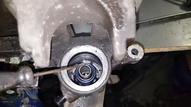 Ремонт суппорта Джили Эмгранд ЕС7 смотреть онлайн