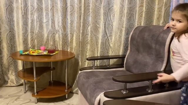 ЕваЛайк - Изучаем буквы с Евой, учимся их писать, играем в слова. смотреть онлайн