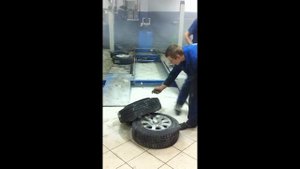 шономонтаж, когда резина не садится на борта диска