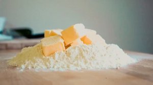 Какое масло полезнее топленое или сливочное ? В каком масле больше пользы и меньше вреда.