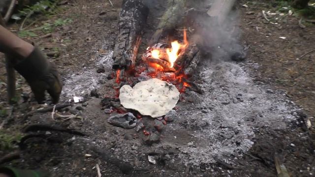 Бурритос в походе на костре смотреть онлайн