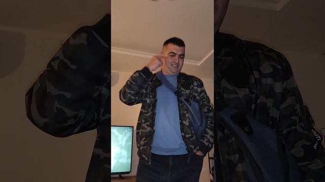 ОЛДЖАЙ СБРИЛ БОРОДУ ! У МЕНЯ ШОК ! ОЛДЖАЙ СПРАШИВАЕТ ВАШЕ МНЕНИЕ !?#турция #мерсин #борода смотреть онлайн