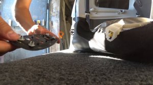 Сиденья от Pajero 4 в Pajero 3 и ремонт двигателя усилителя тормозов