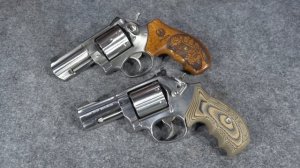 The Great WheelGun Showdown! (S&W 686+ vs. Ruger GP100)