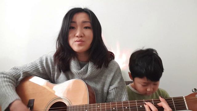 Новогоднее настроение и песенки под гитару 🎄🎸 (Градусы - МамаПапа cover)
