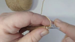 Как вязать лицевые и изнаночные петли.