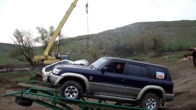 Первые попытки на качелях (TMP) смотреть онлайн