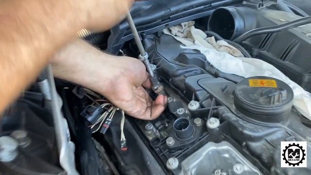 Как снимать форсунки на БМВ 5 Ф10 лайфхак. Ремонт BMW 5 F10 чистка форсунок смотреть онлайн