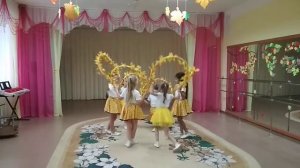 Танец с дугами осенний
