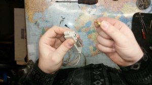 Как достать сломанный джек 3,5 из гнезда