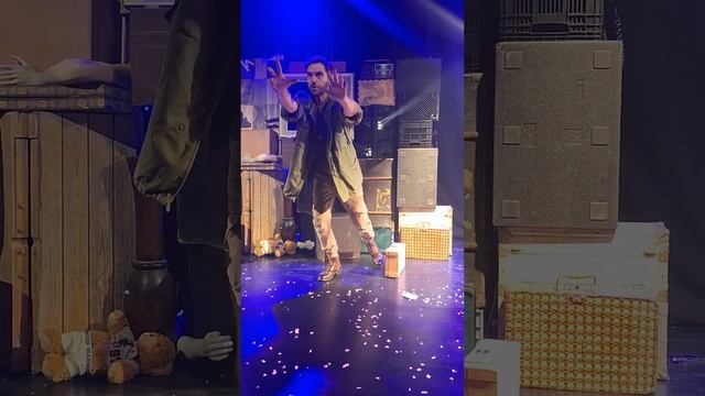 Ариэль Крыжопольский, спектакль Бег (Булгаков) смотреть онлайн