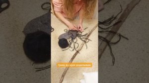 Делаем игрушку легко и быстро. Лошадка из носка. Старинные детские игры. Домашние забавы.