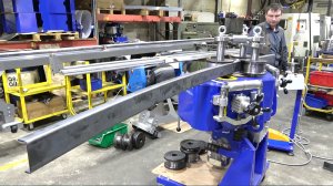 Гибка швеллера высотой 80 мм в дугу на 3-х роликовом трубогибе 3RE-80