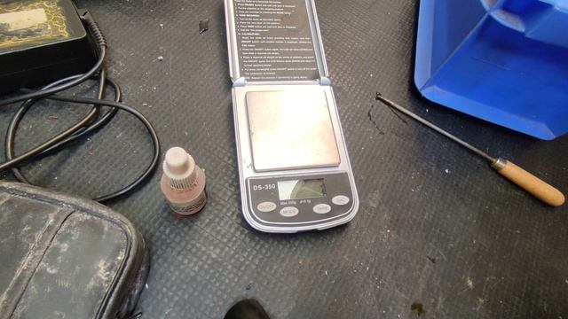 СЕРЕБРО и СЕКРКЕТНЫЙ БОКСИК находки на немецкой свалке. смотреть онлайн