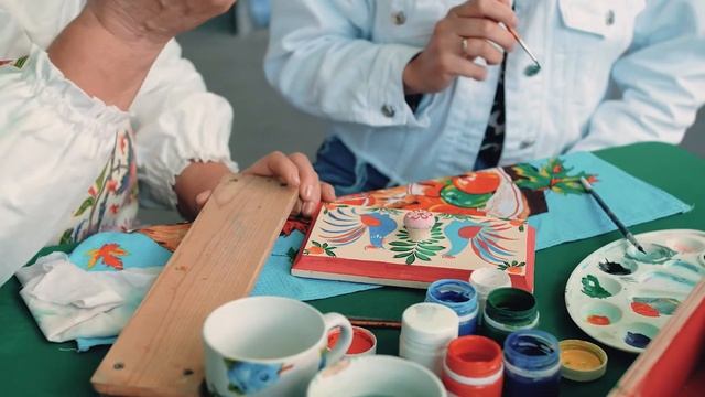 Расписываем шкатулку под дождем смотреть онлайн