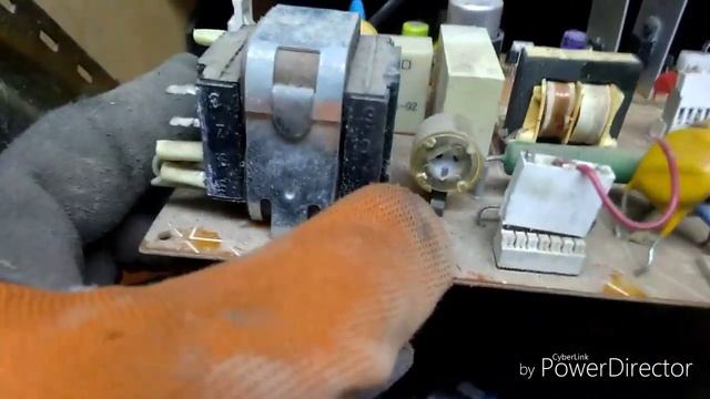 В телевизоре Радуга КМ. смотреть онлайн