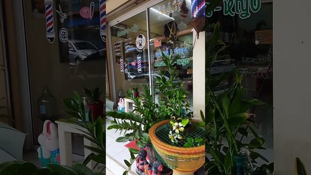 улицы в саттахипе. дома. зарисовки тайской жизни