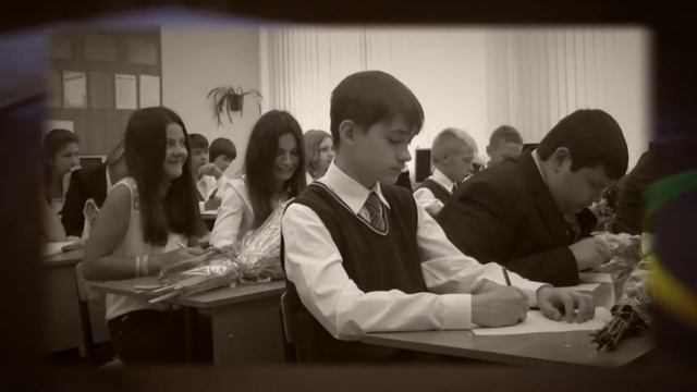 ВИА Искатели Тому кто сядет за парту мою смотреть онлайн