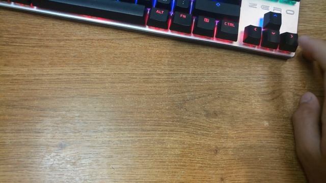 ОБЗОР САМОЙ ДЕШЕВОЙ КИТАЙСКОЙ ИГРОВОЙ МЕХАНИЧЕСКОЙ КЛАВИАТУРЫ Metoo ZERO с Aliexpress V2.0 смотреть онлайн