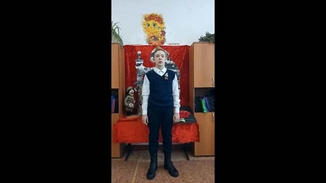 МБУ "Библиотека" Акция "Читаем ПОБЕДУ!" С.Михалков "Детский ботинок" Читает Жуков Антон смотреть онлайн