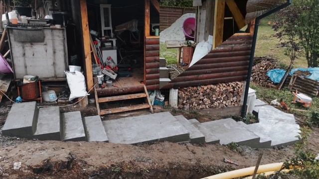 Бетонні сходи