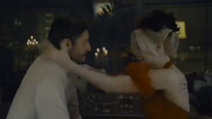 Клип Джокер и Харли Квинн - А он тебя целует