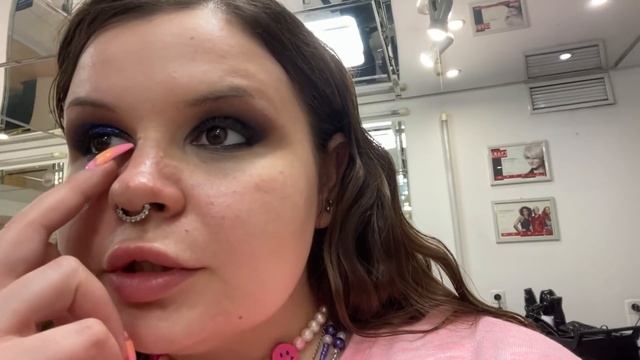 Я НЕ УГОЖУ ВАМ С БРОВЯМИ ?? ТАК ДОСТАТОЧНО ЧЁРНЫЙ МАКИЯЖ ? смотреть онлайн