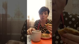 Мукбанг шарлотка ПП