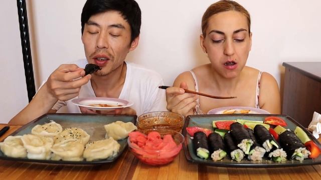 MUKBANG/мукбанг♡ корейские пельмени манду/мини кимпаб с тунцом/домашний маринованный имбирь/не асмр
