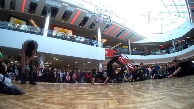 финал bboy Hook (г.Тула)*bboy BLACK(ТУЛА) смотреть онлайн