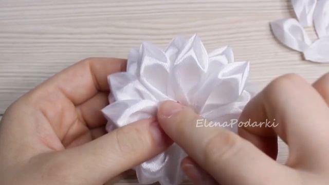 ? Цветок из лент атласных 2,5 см ? Ribbon flower ?