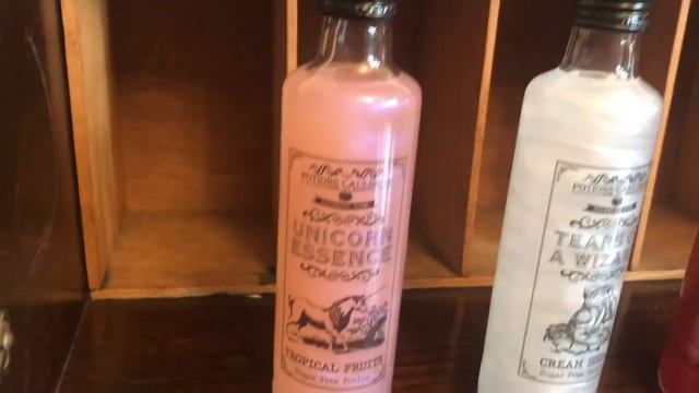 The Potions Cauldron Drinks || Harry Potter Merchandise смотреть онлайн