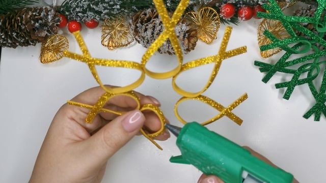 Как сделать СНЕЖИНКУ быстро и легко! смотреть онлайн