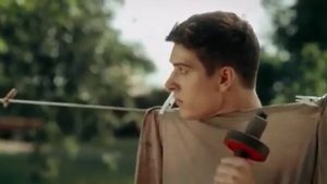 Мы любим тех, кто нас не любит...