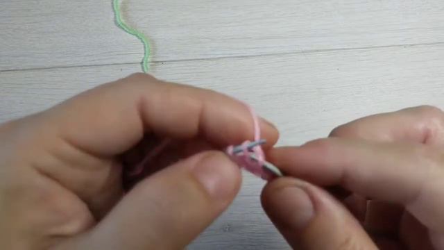 Двухцветный узор. Плотное вязание. Подробное видео. Схема узора.