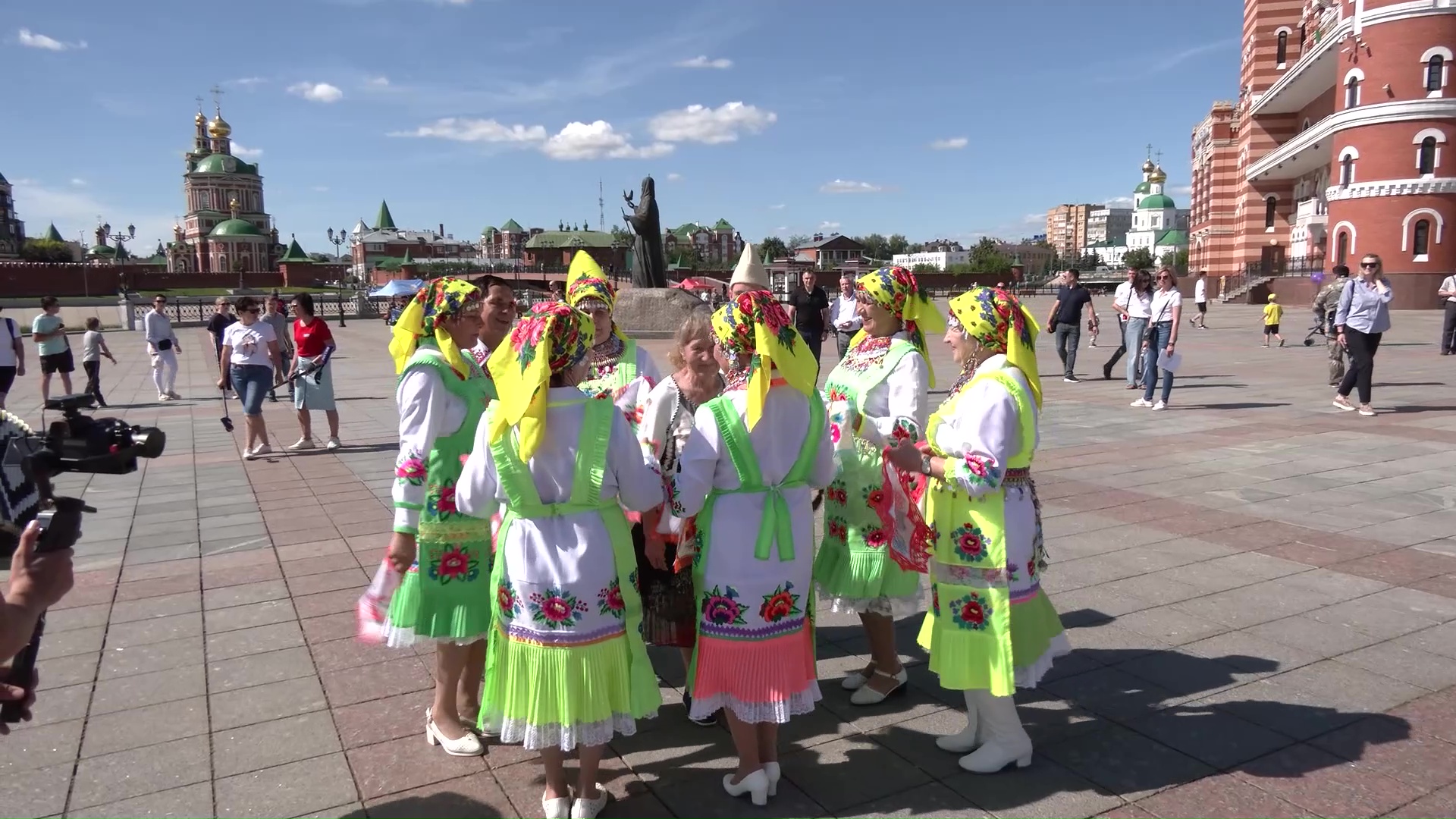 Марий Эл люди. Марийское лето Йошкар Ола.