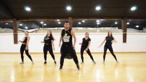 Amor amor amor - Jennifer López Ft. Wisin / ZUMBA